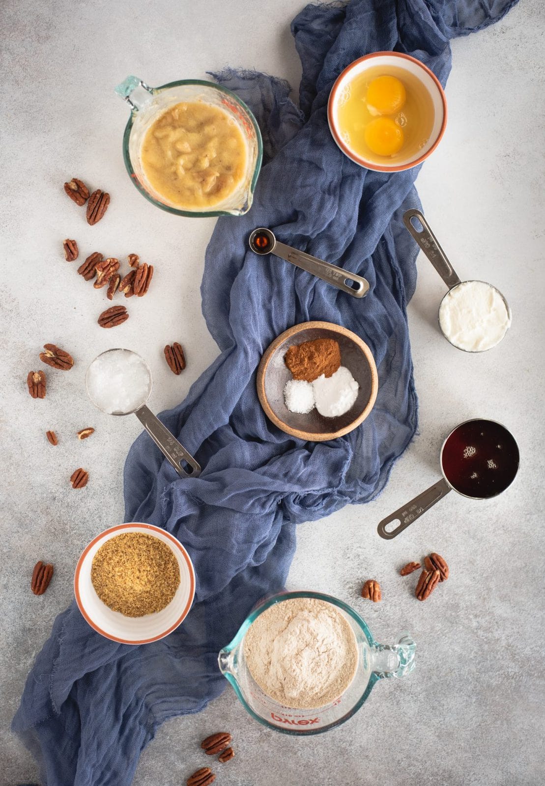 Ingredients for healthy banana bread recipe