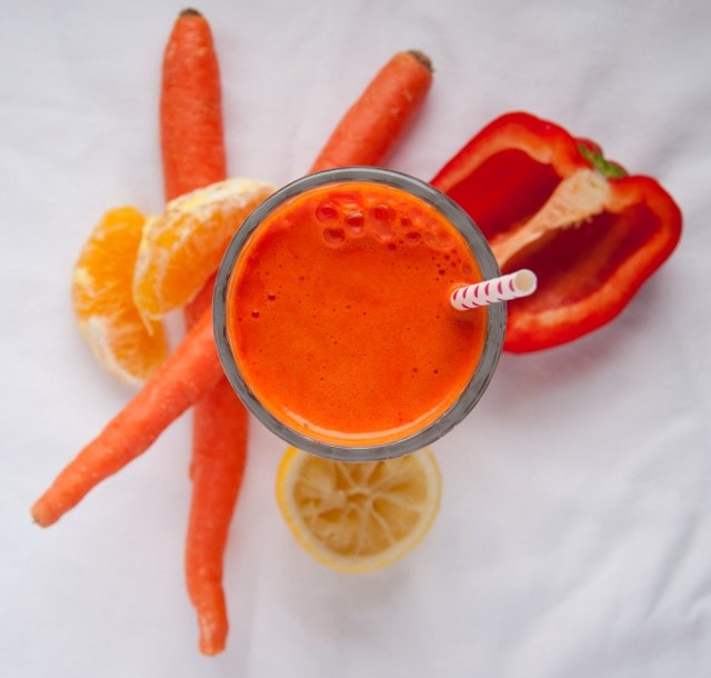 Fresh carrot juice with zesty red pepper, sweet orange juice, and a tangy lemon undertone is an immunity booster, loaded with Vitamin C.