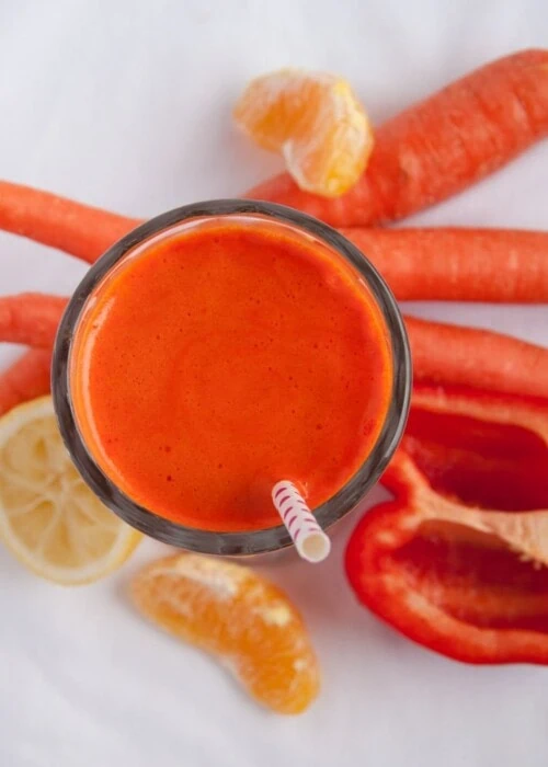 Fresh carrot juice with zesty red pepper, sweet orange juice, and a tangy lemon undertone is an immunity booster, loaded with Vitamin C.