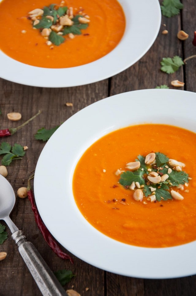 Delicious and creamy carrot soup delivers a healthy twist on Thai flavors from coconut milk and spicy curry to zesty lime and crunchy peanuts. All this for under 200 calories in each generous serving! 