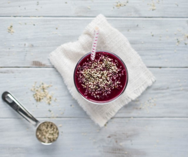 I'm in love with this beet smoothie! Its delicious, high in protein and has the perfect amount of sweetness to balance out the earthiness of the beets.