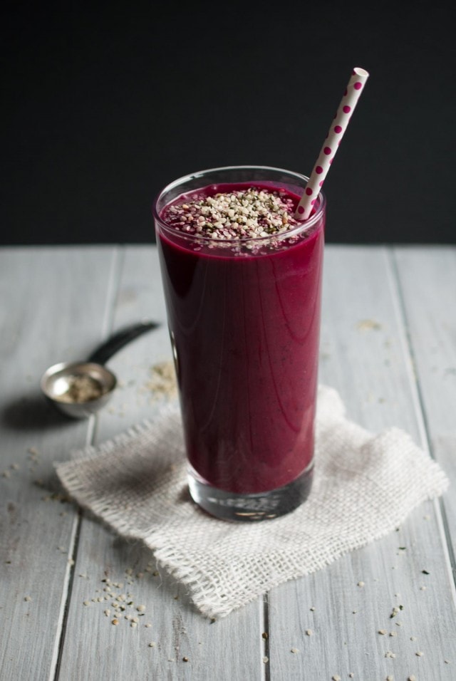 I'm in love with this beet smoothie! Its delicious, high in protein and has the perfect amount of sweetness to balance out the earthiness of the beets.