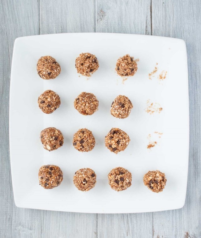 Peanut Butter Oatmeal Cookie Protein Balls - Feasting not Fasting