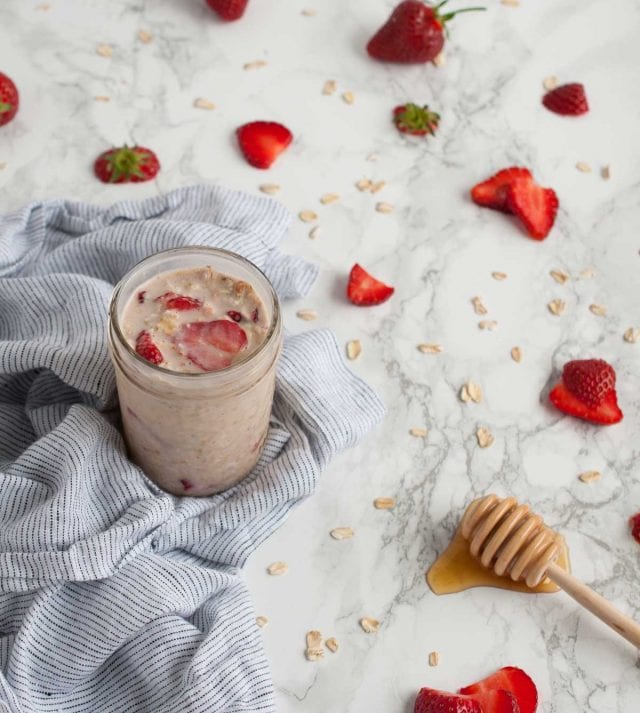 Strawberry overnight oats are a wholesome way to start the day with 6 grams of protein, high fiber & a delicious combination of vanilla, cinnamon, & honey.