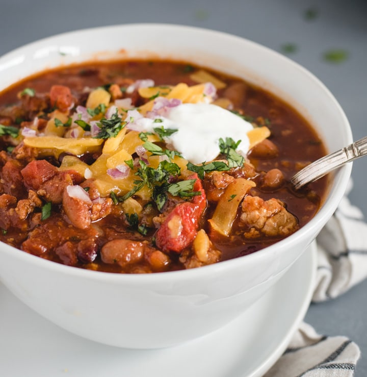 Instant Pot Turkey Chili - Feasting not Fasting